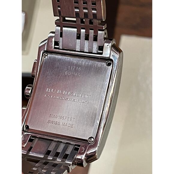Burberry watch BU1560 Swiss UNTESTED - Picture 7 of 10